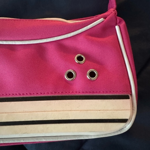 NWT Vintage Y2K Andice Converse inspired pink sneaker shoulder bag - Picture 3 of 5
